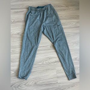 Nike Men’s Yoga Pants sz S